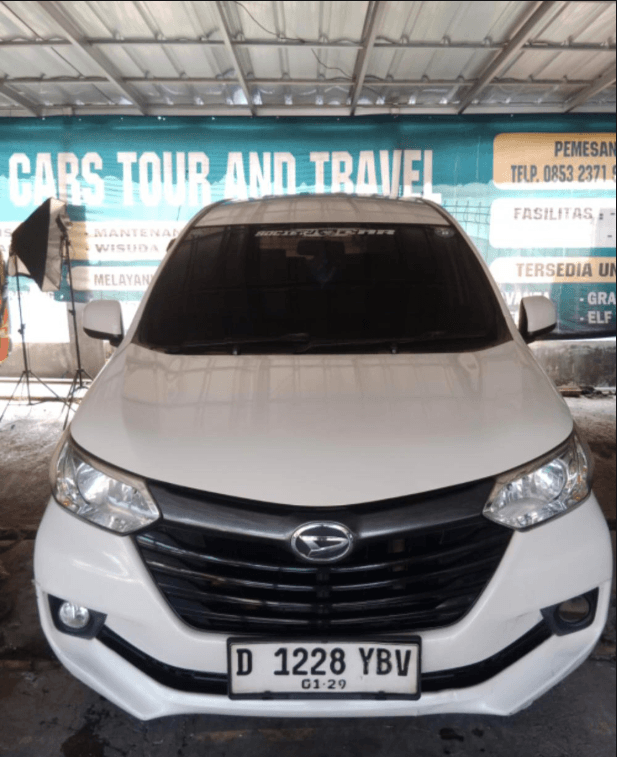Sewa Daihatsu Xenia