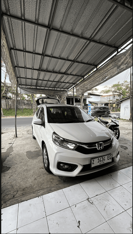 Sewa Honda Brio